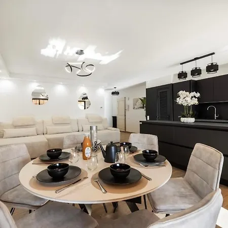 Apartment Prestigious In Cannes